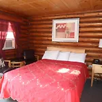 Seven Dwarfs Cabin - On The Brook Cabins