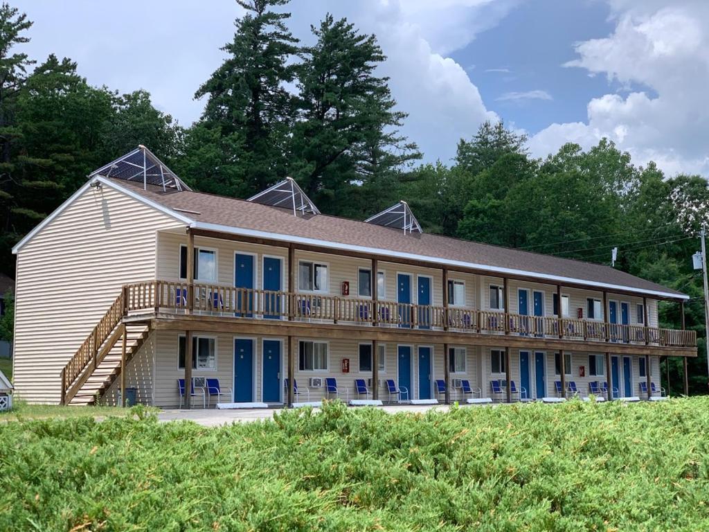 Travelodge By Wyndham George Ny 2* Lake George