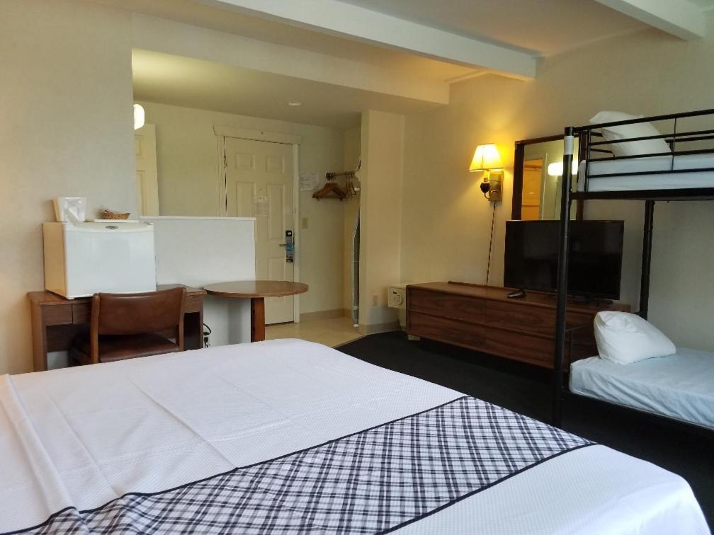 Travelodge By Wyndham George Ny 2*