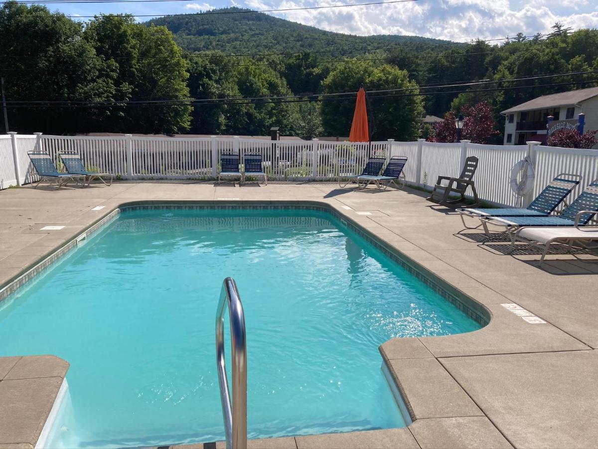 Motel Hillside 2*
