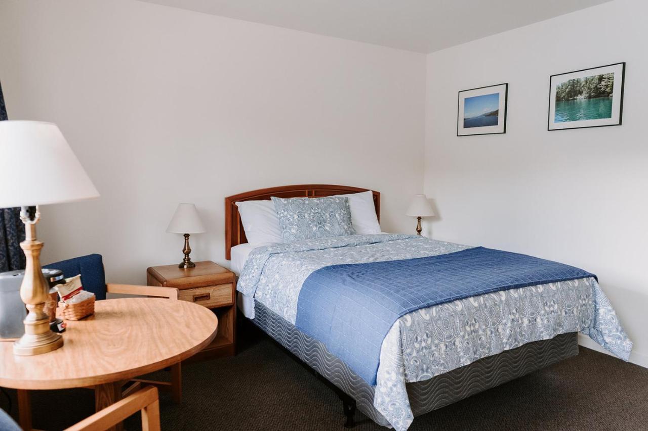 Blue Moon Motel Lake George
