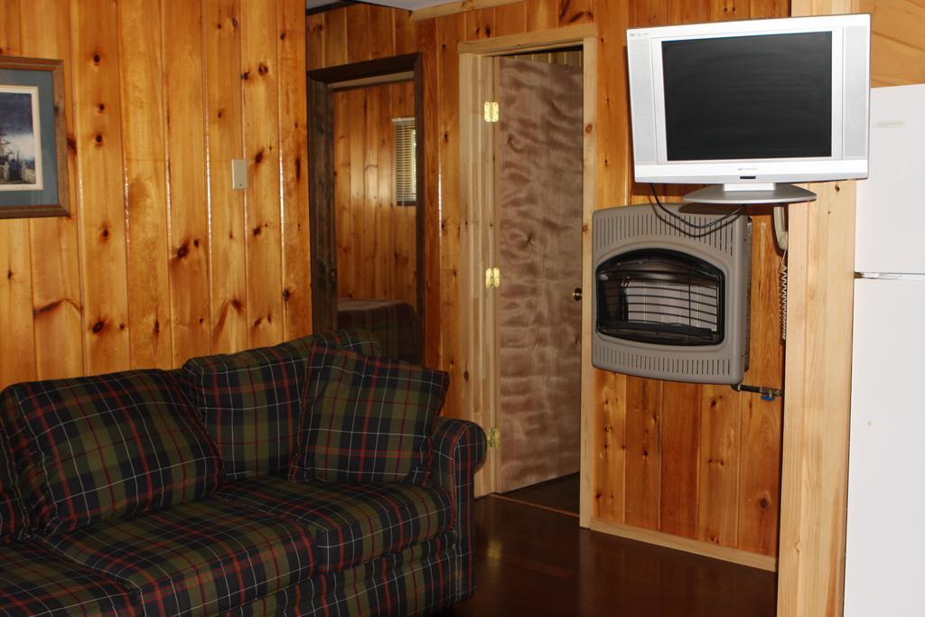 Blue Lagoon Inn 3*