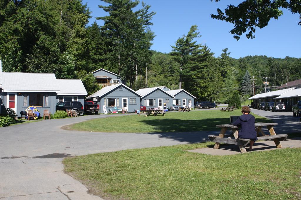 Inn Blue Lagoon Lake George