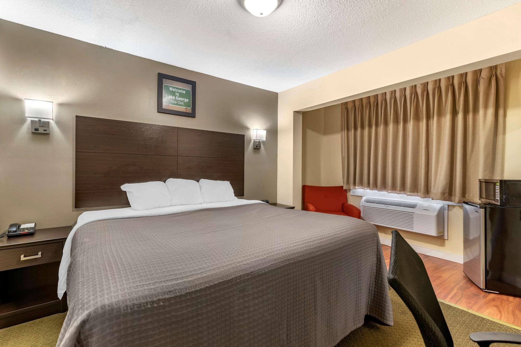 Hotel Rodeway George Outlets Lake George