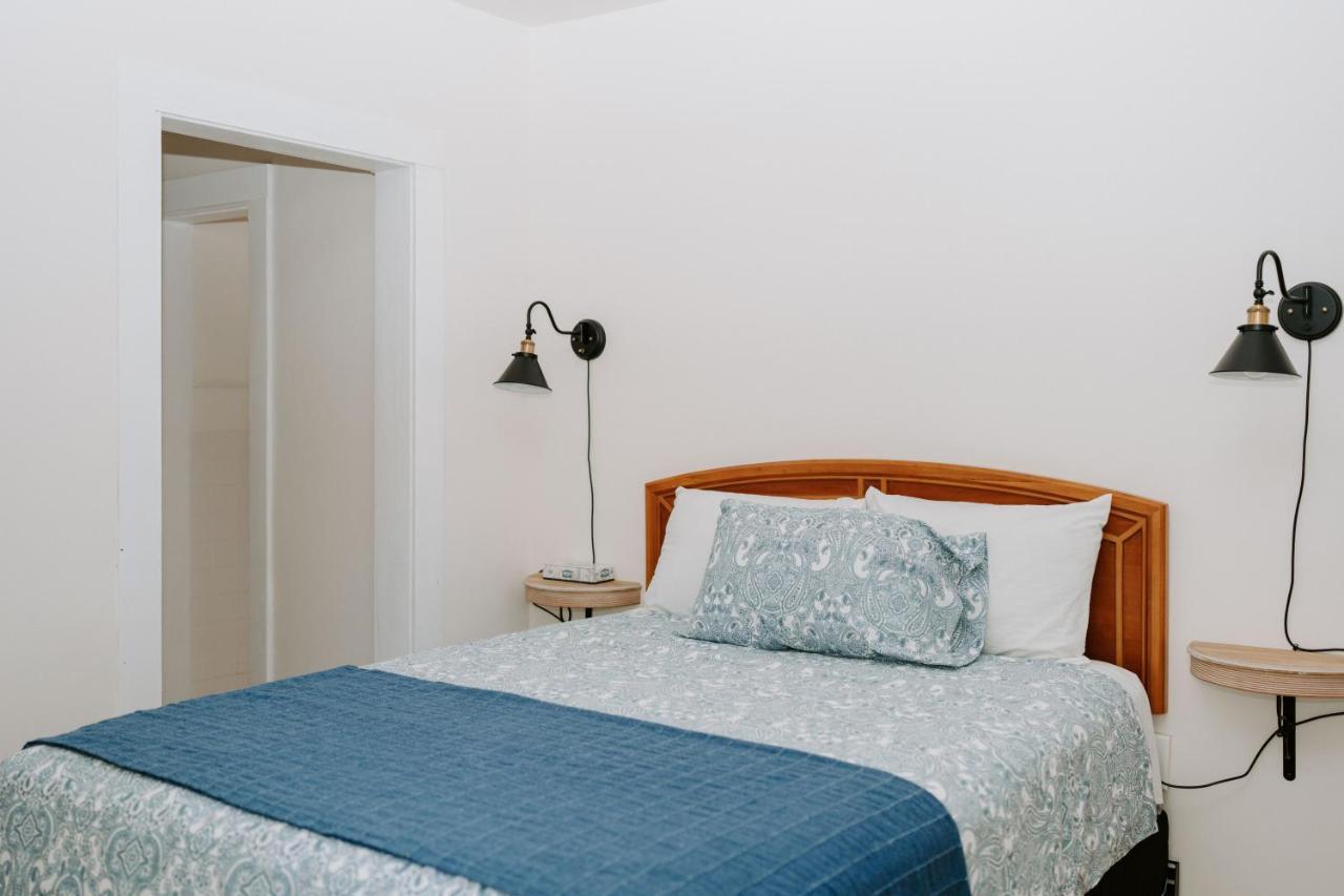 Motel Blue Moon 2*