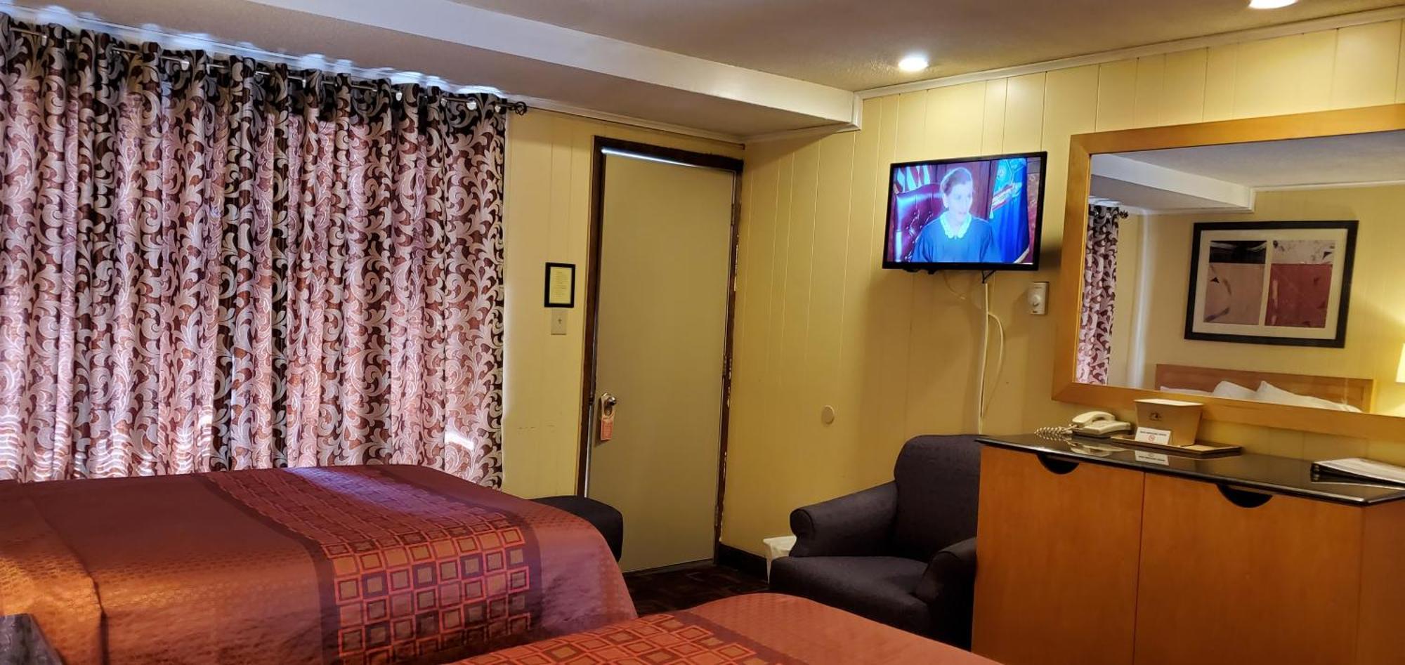 Motel Pinebrook Lake George