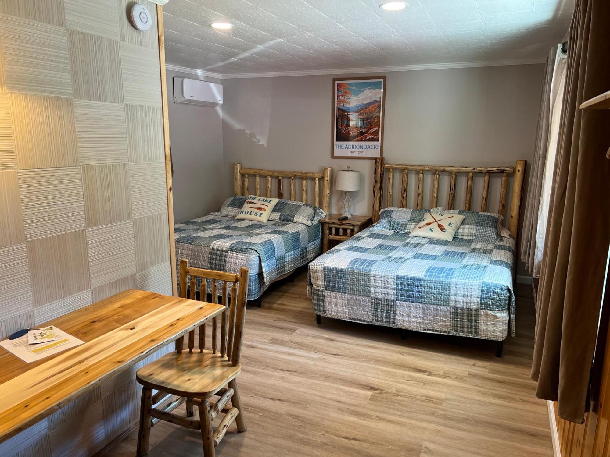 Blue Lagoon Inn Lake George