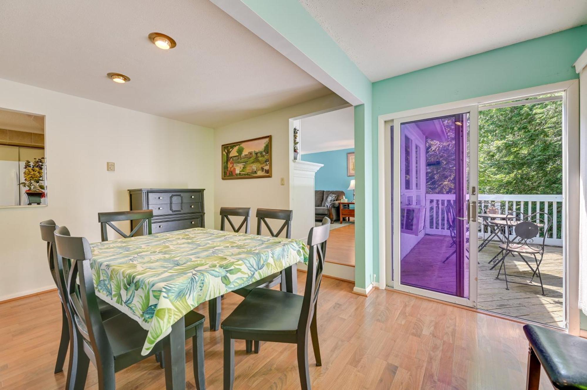 George Retreat With Private Deck And Water Views! Apartment Lake George