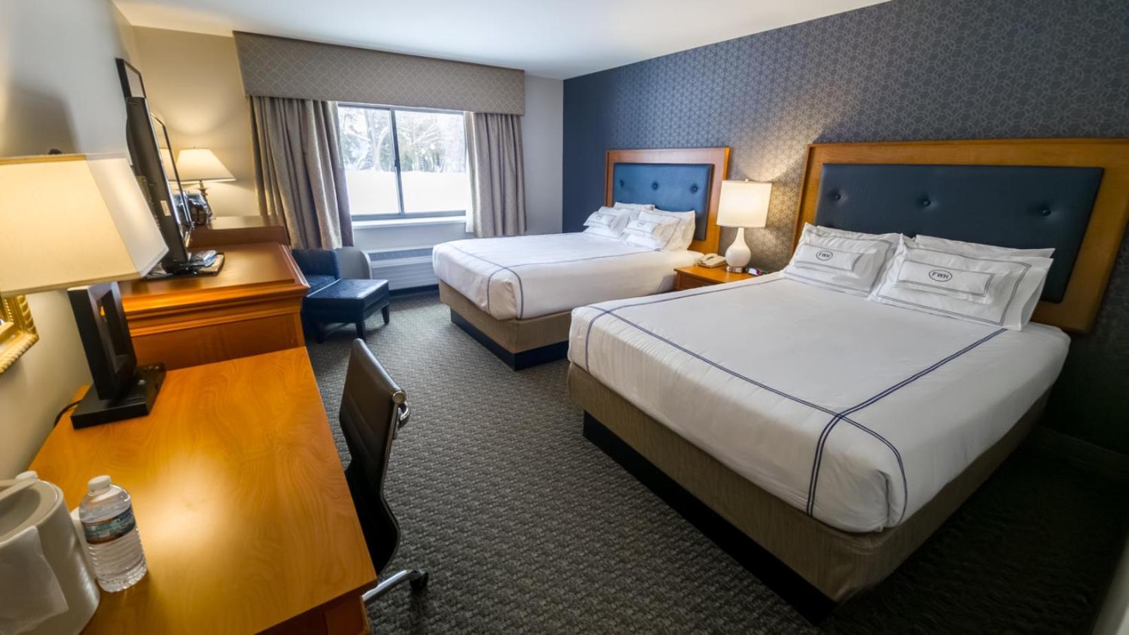 William Henry Hotel 3*