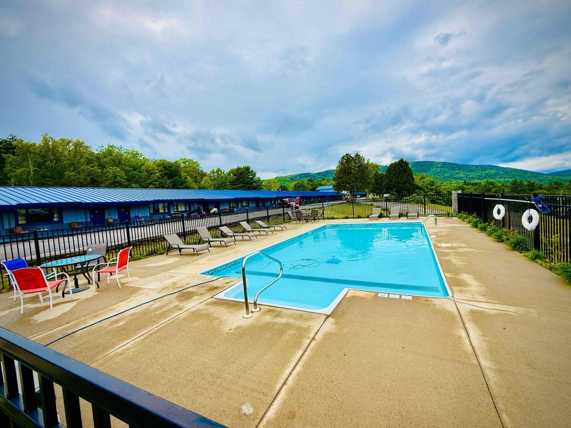 Travelodge By Wyndham George Ny 2* Lake George