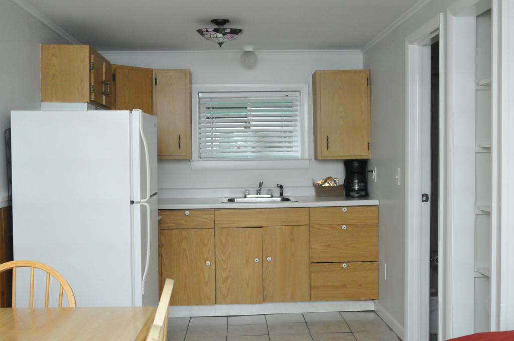 Tea Island 3* Lake George