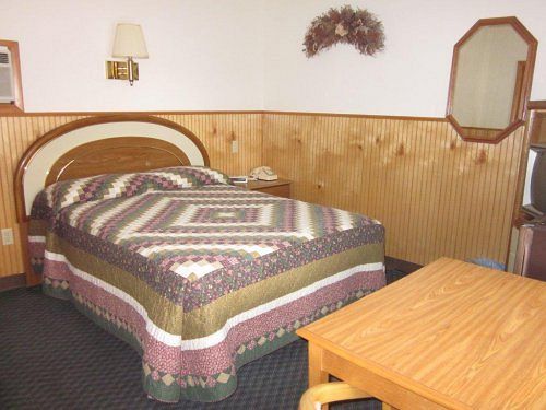Brookside & 2* Lake George