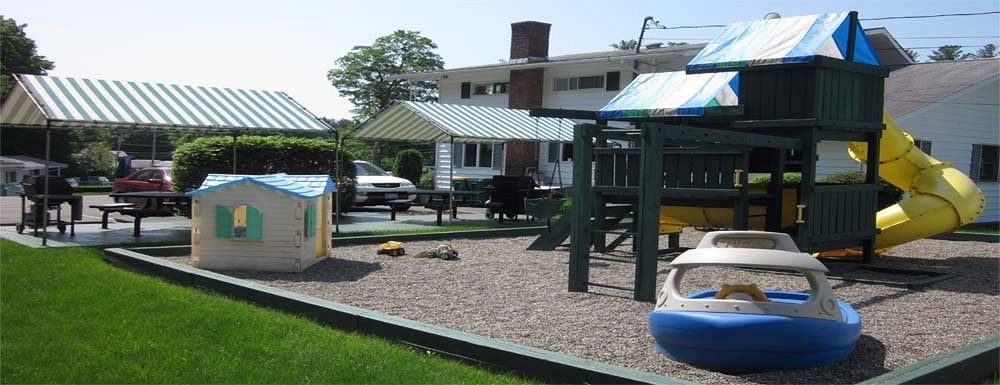 Motel Brookside & Lake George