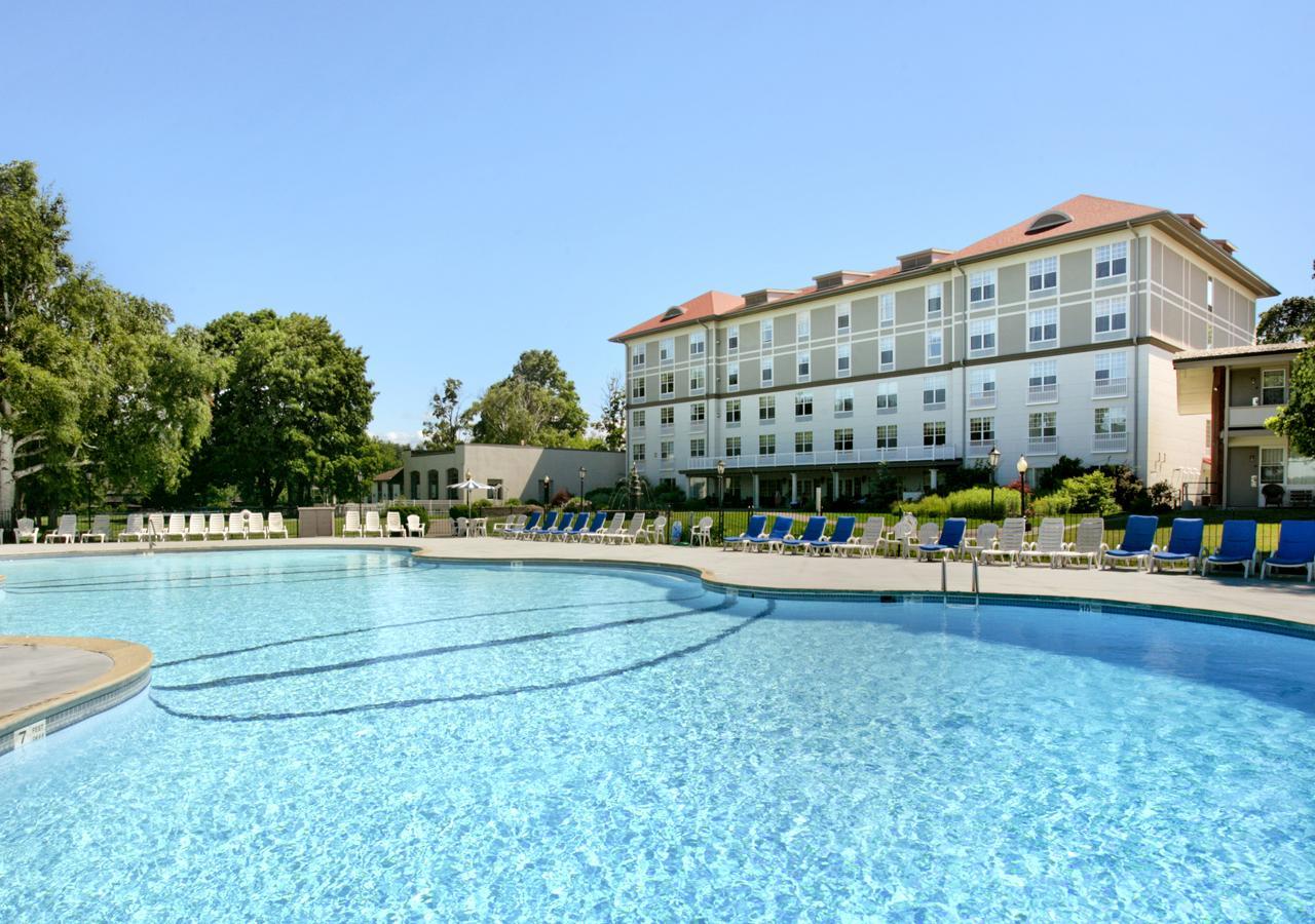 William Henry Hotel Lake George