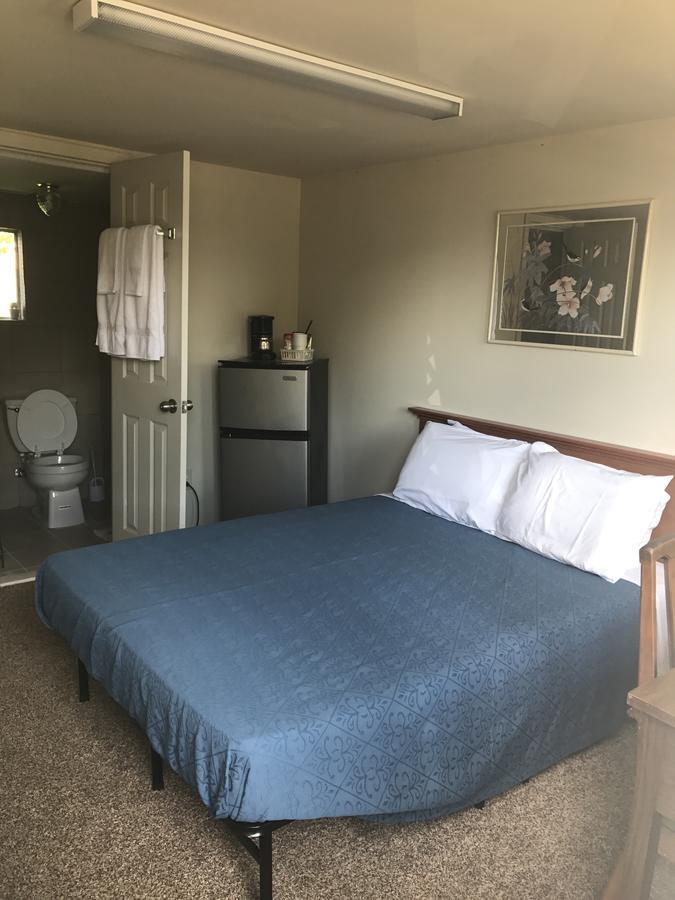 Motel Hillside