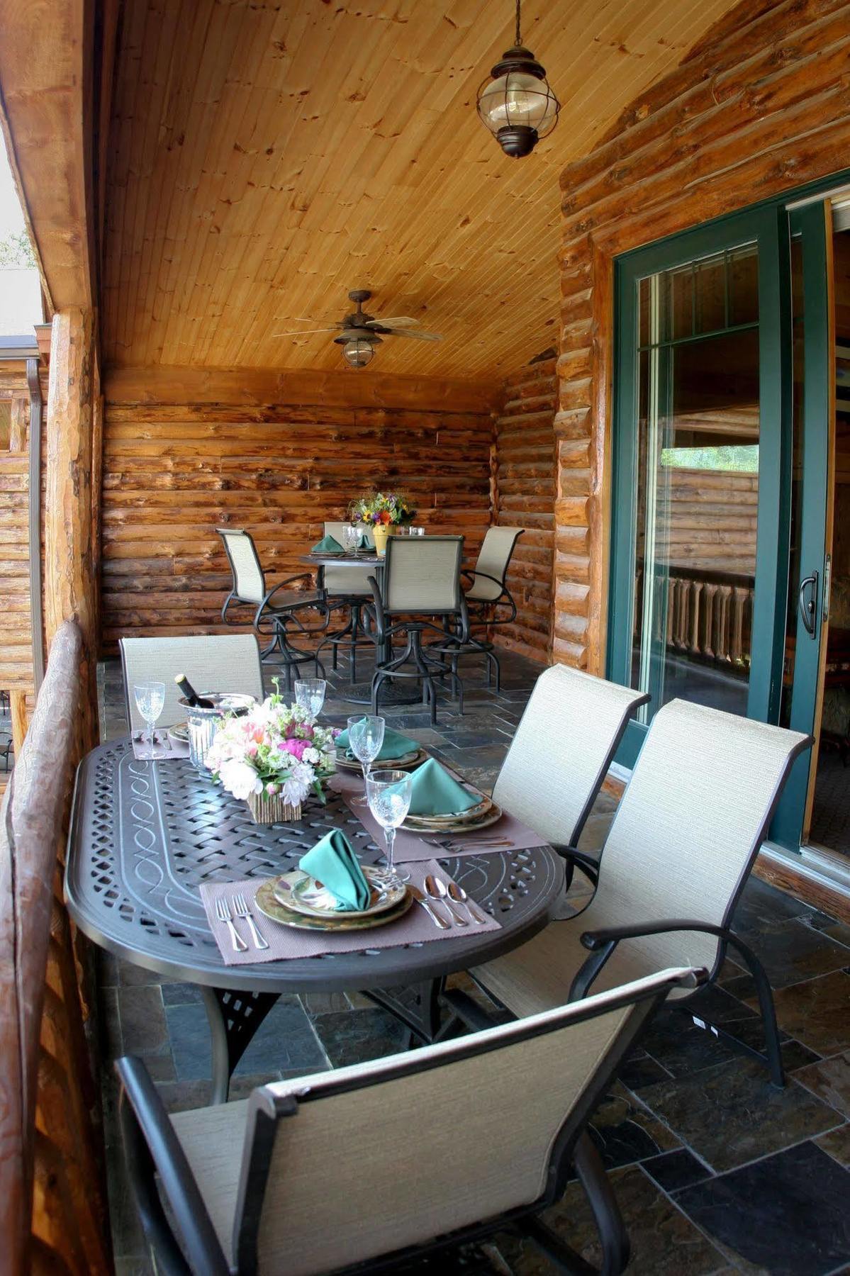 Resort The At Cresthaven Lake George
