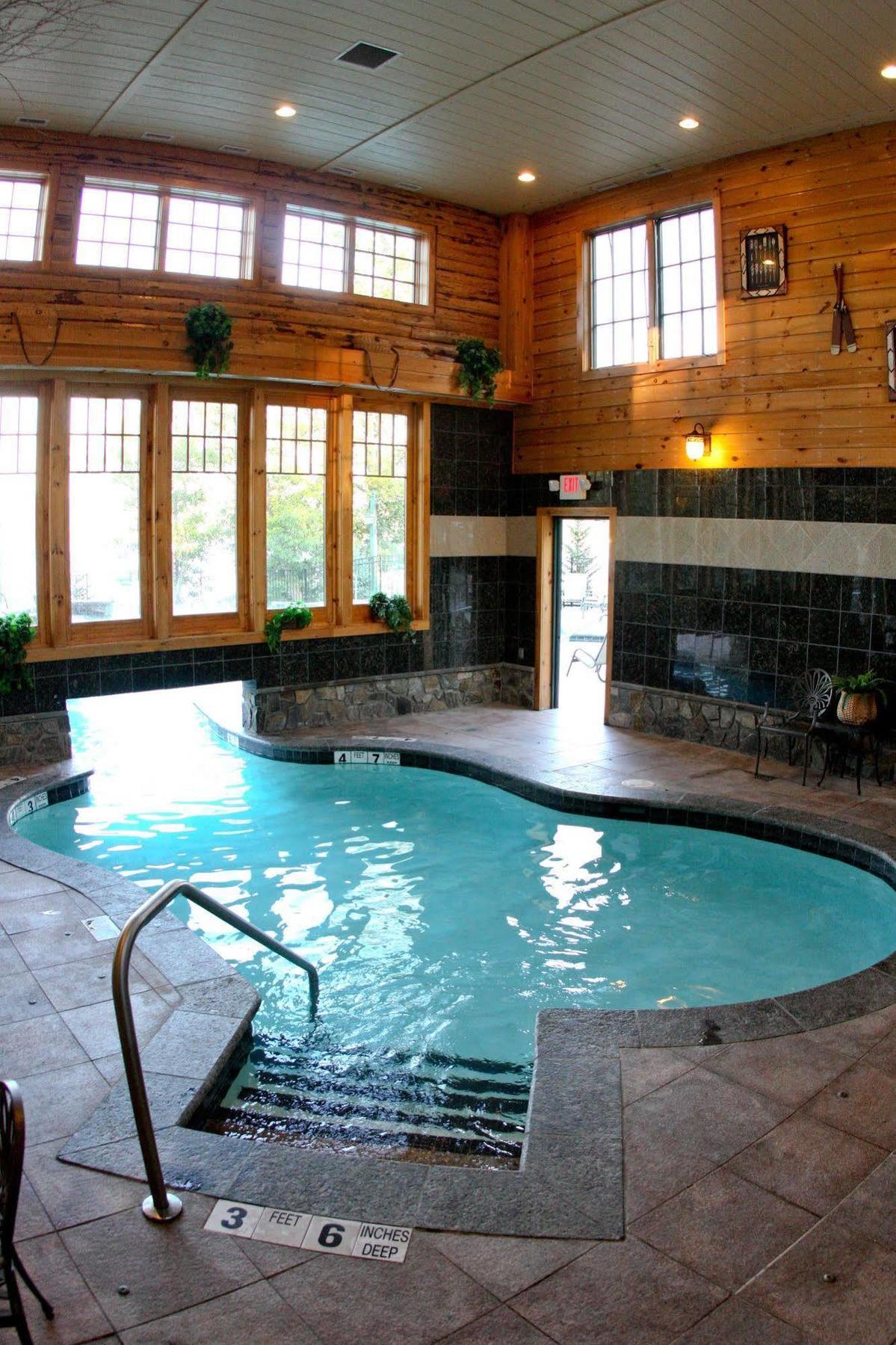 Resort The At Cresthaven 3*