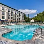 Comfort Inn & Suites Lake George