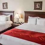Comfort Suites Lake George - Queensbury