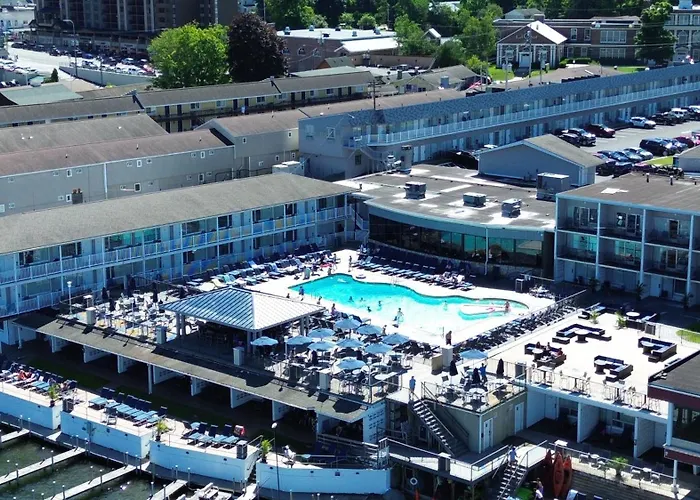 Georgian Lakeside Resort