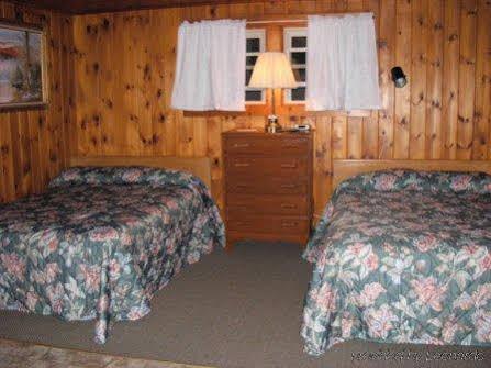 George Diamond Cove Cottages, Cabins, & Holiday park Lake George