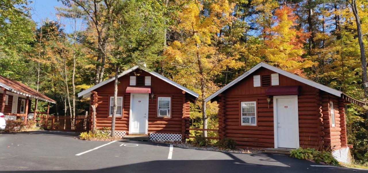 Seven Dwarfs & Cabins Lodge *