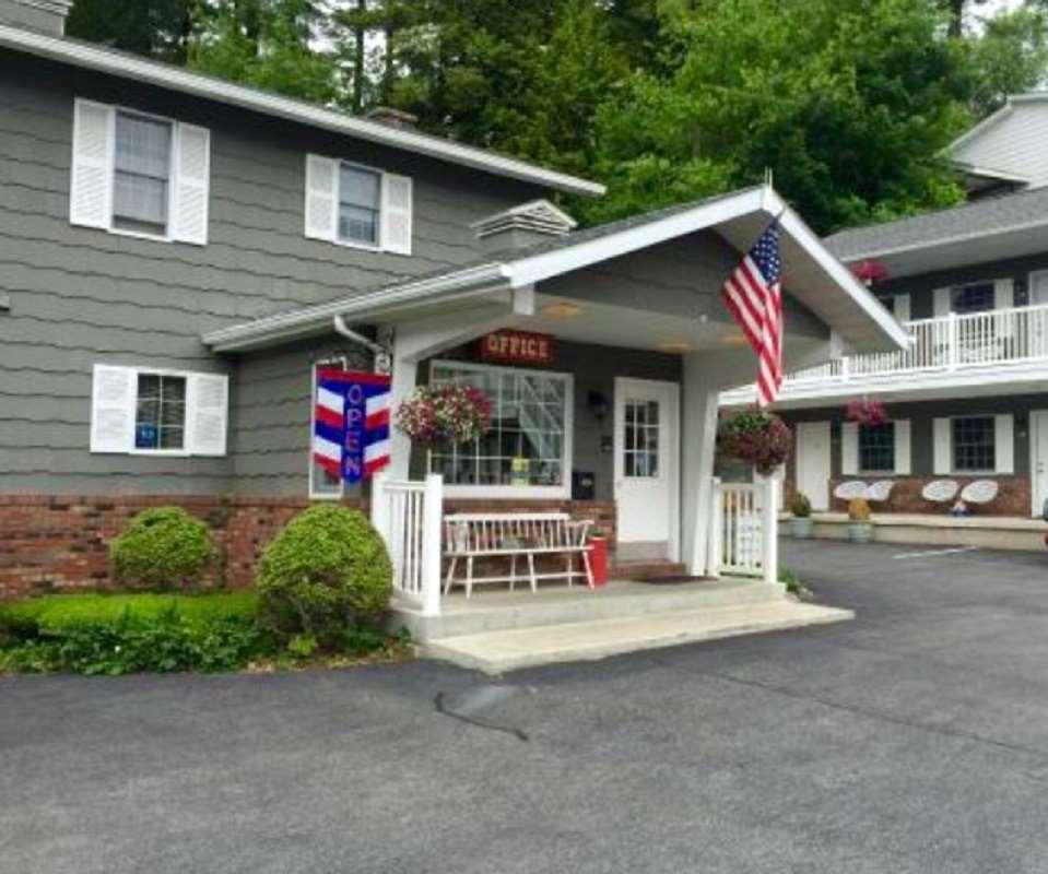 Americas Value & George Motel 2*