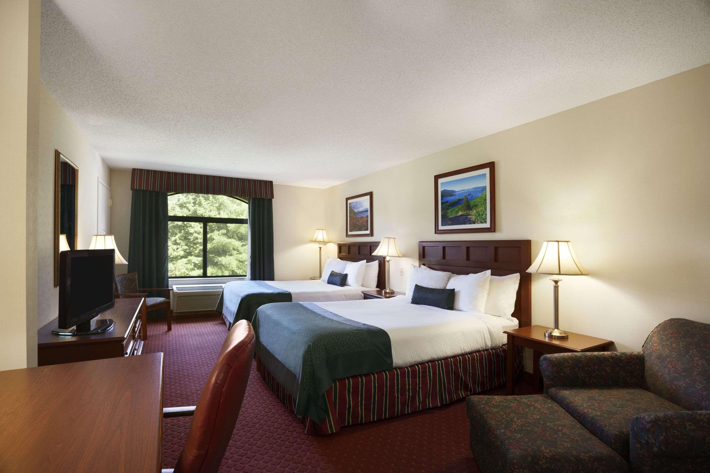 Comfort & George Hotel 2*