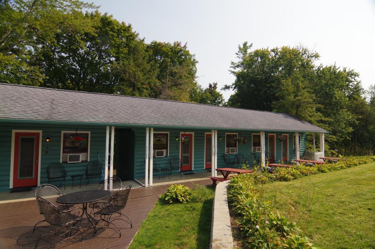 Cramers Point Breeze Resort