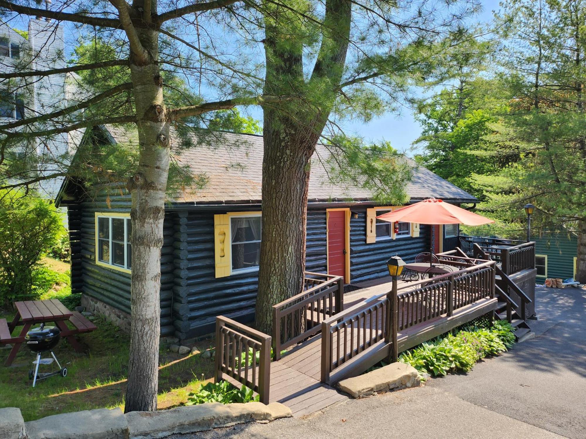 Cramers Point Breeze Resort Lake George