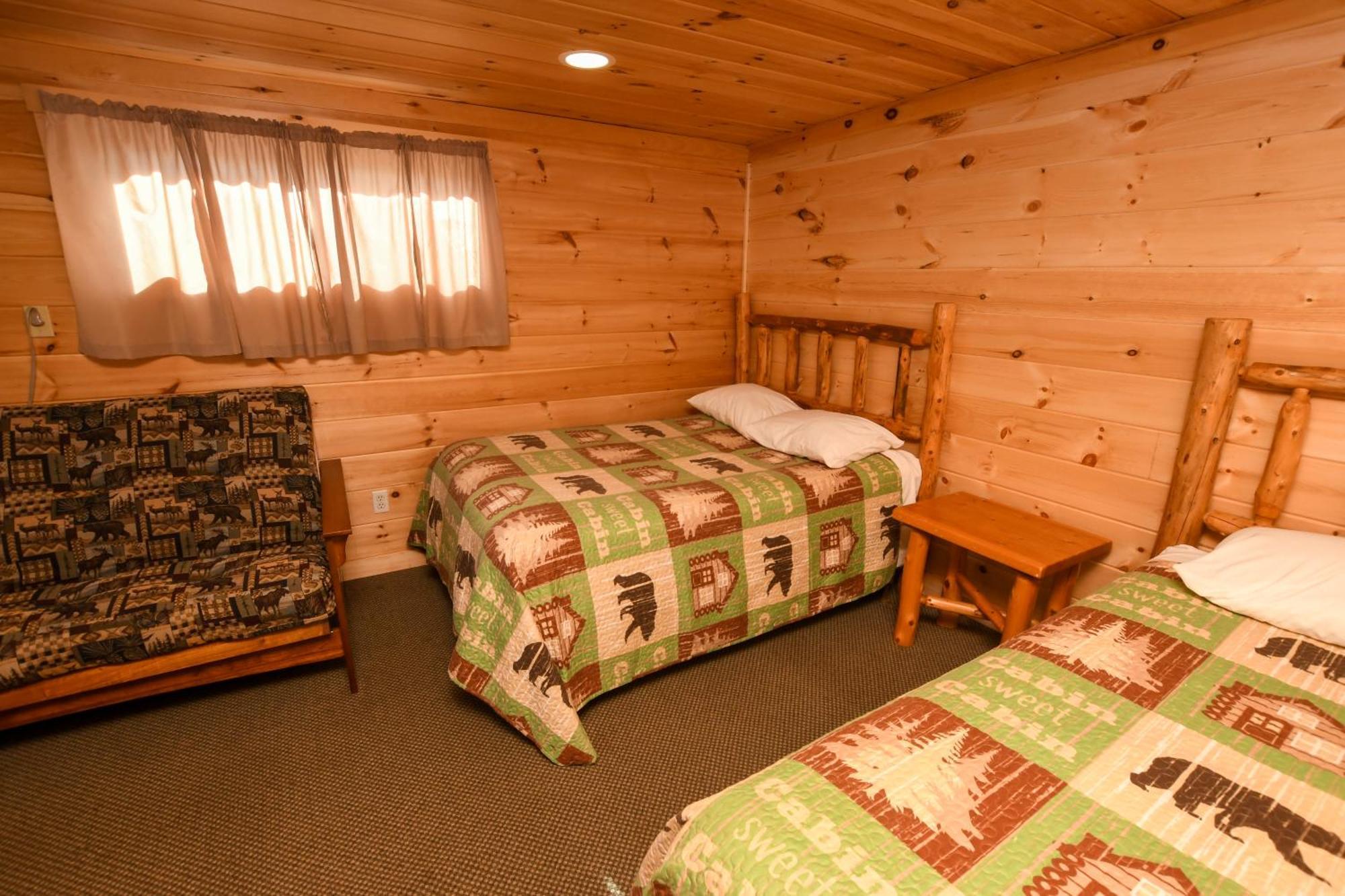 Holiday park George Diamond Cove Cottages, Cabins, & 3*