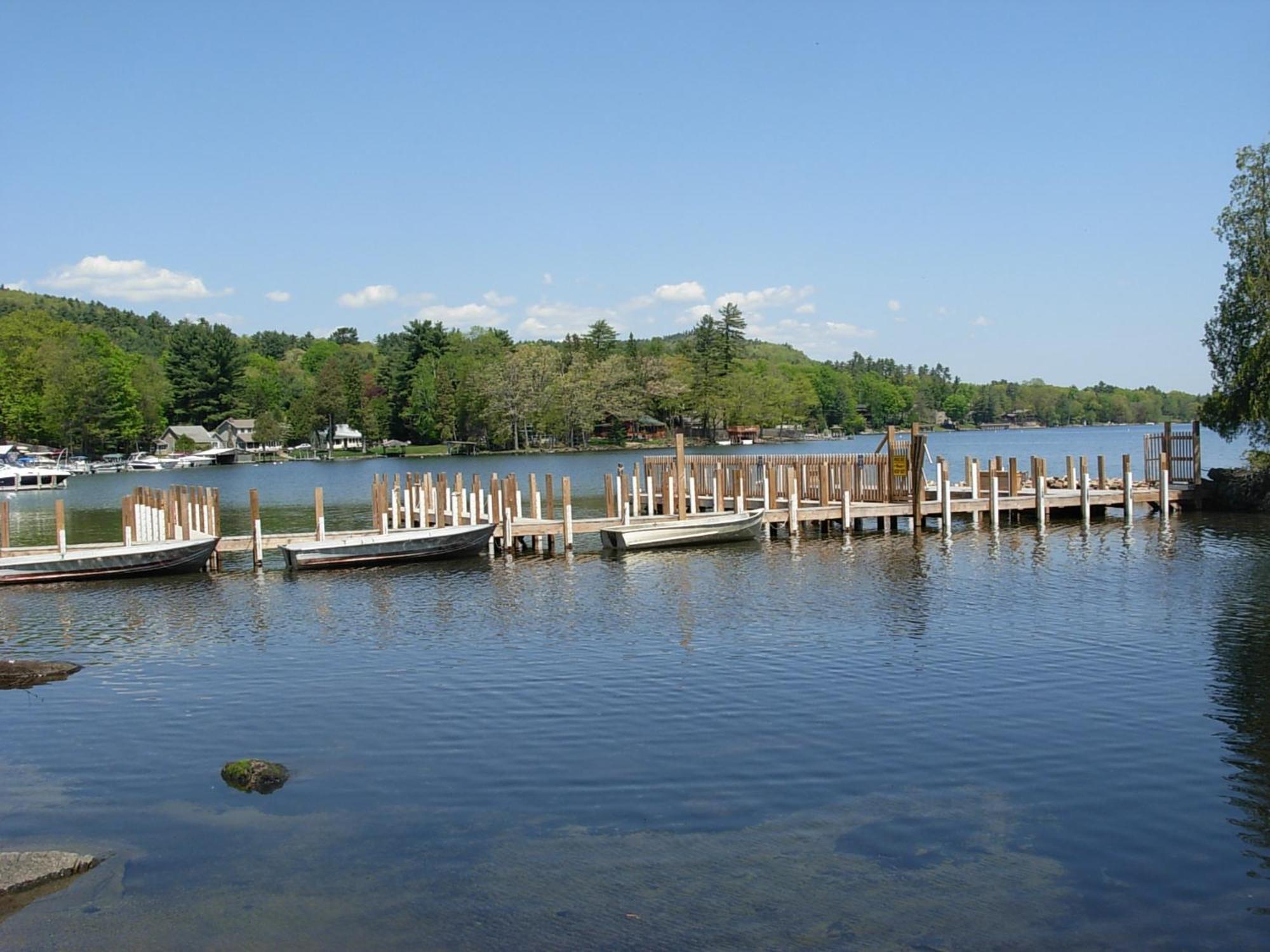 George Diamond Cove Cottages, Cabins, &