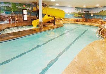 Hotel Comfort George - Queensbury Lake George