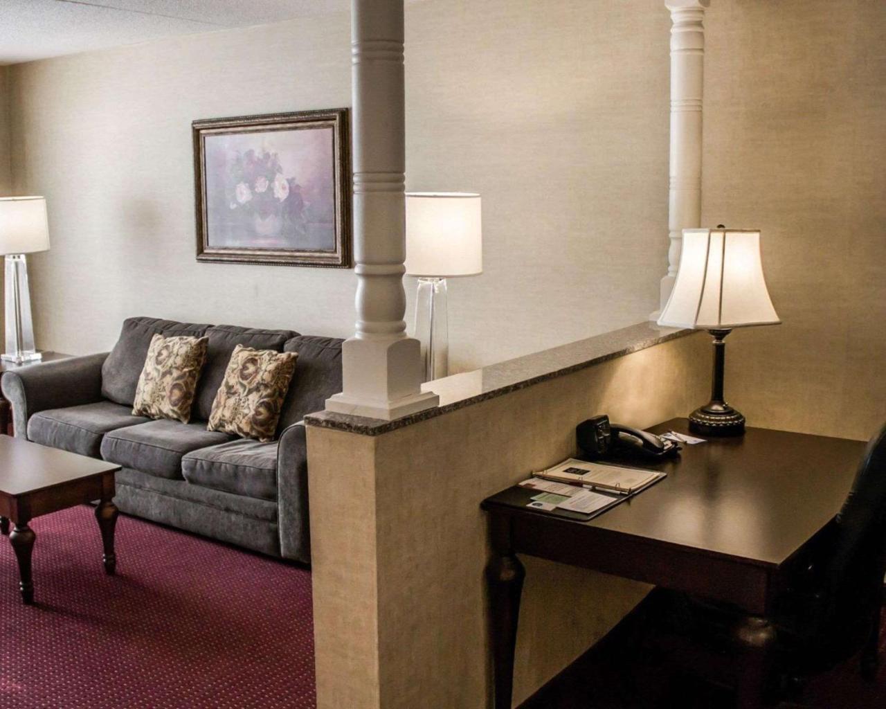 Hotel Comfort George - Queensbury 3*