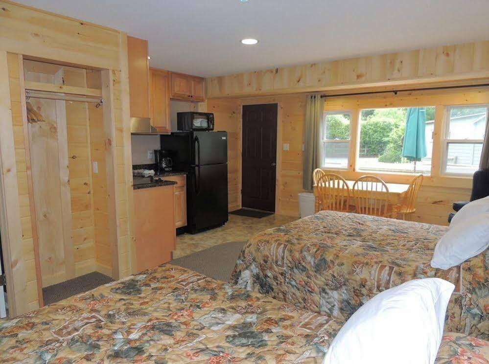 Holiday park George Diamond Cove Cottages, Cabins, &